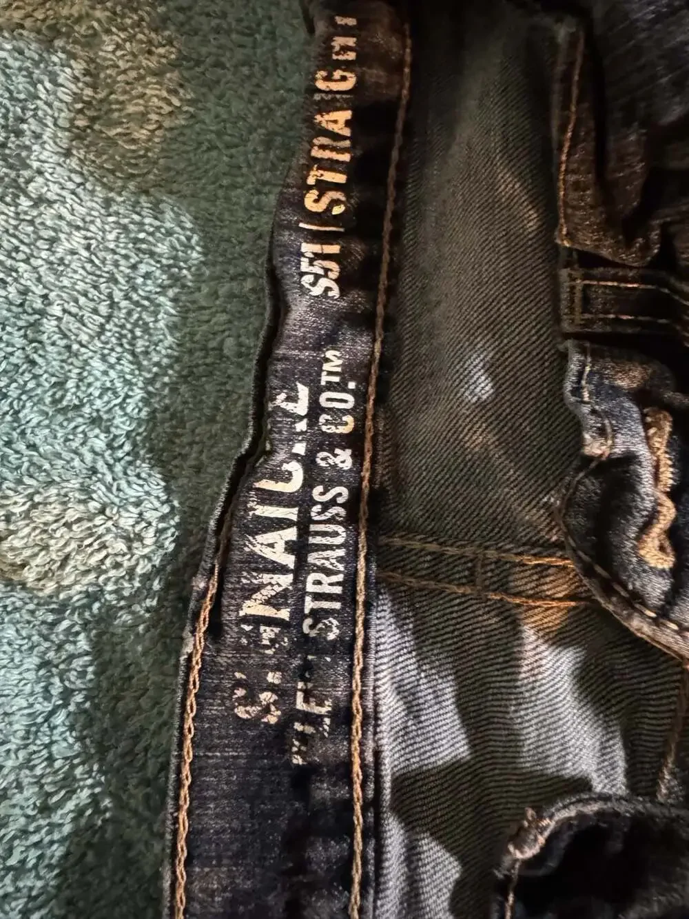 Signature by Levi Strauss &‎ Co. S51 Straight Leg Jeans
